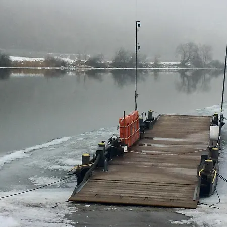 Idylle I An Der Donau